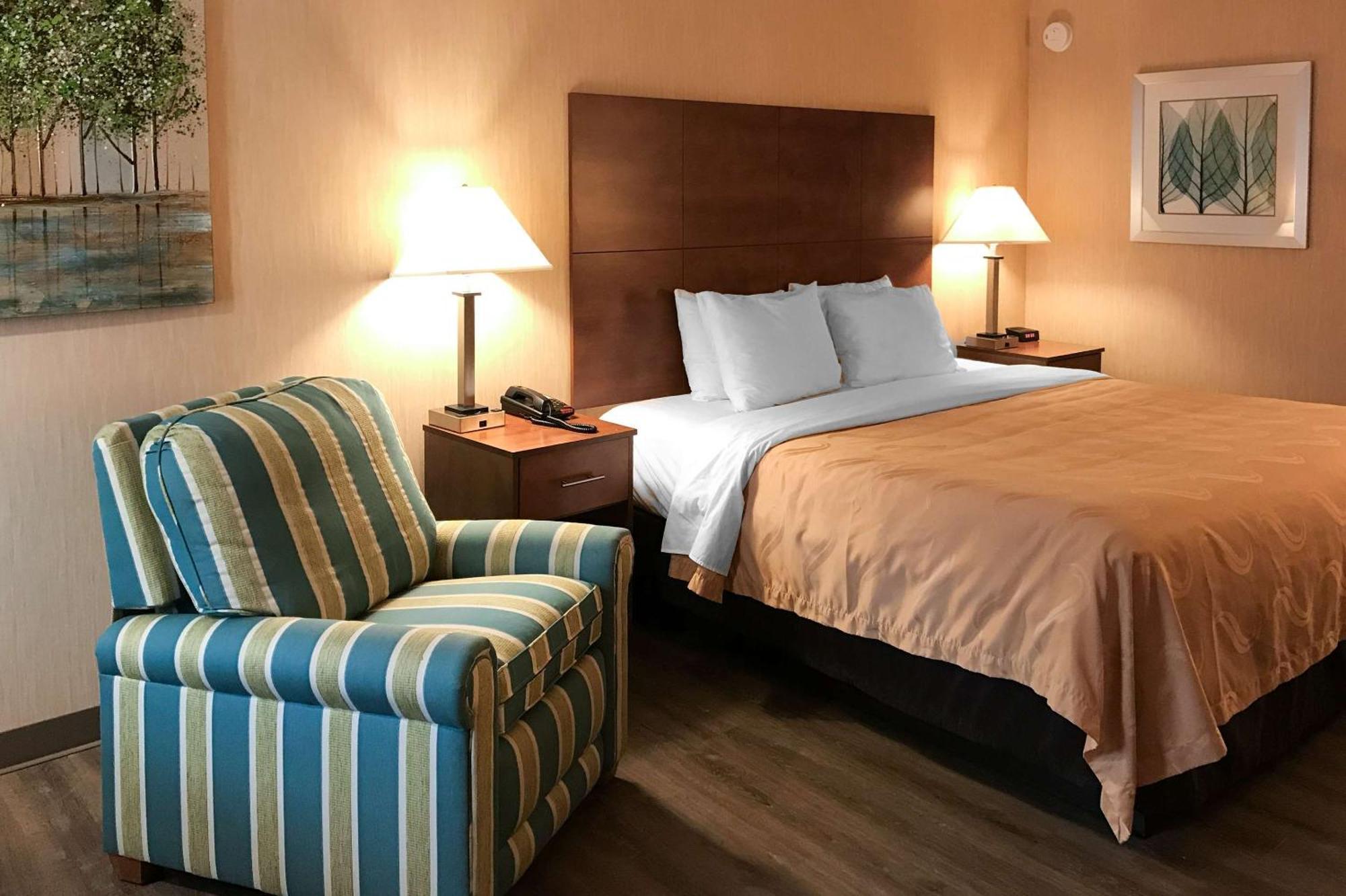 Quality Inn Bedford Esterno foto